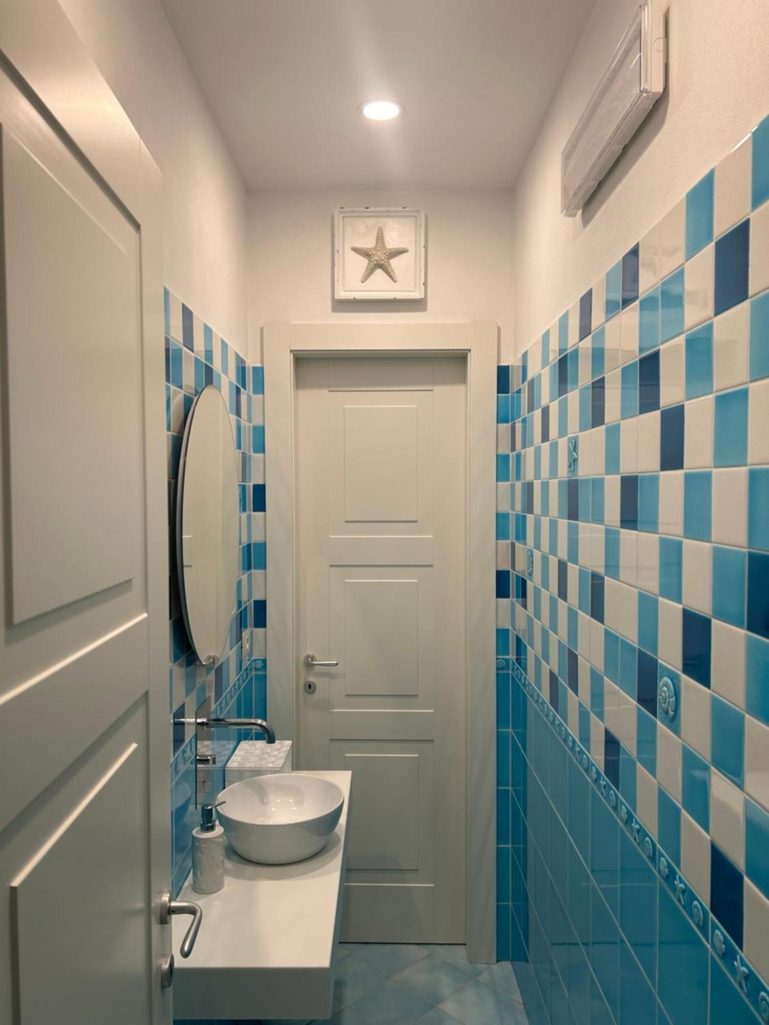 Hotel Riviera Дейва Марина Екстериор снимка