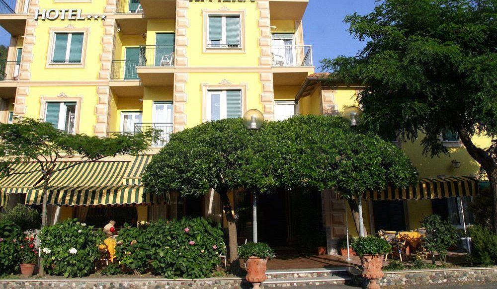 Hotel Riviera Дейва Марина Екстериор снимка
